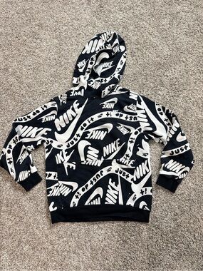 Kids Nike Black & White Allover Logo Hoodie - size large